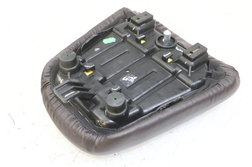 photo de REAR SEAT ROYAL ENFIELD HYMALAYAN 410 (2016 - 2023) - Alternative perspective