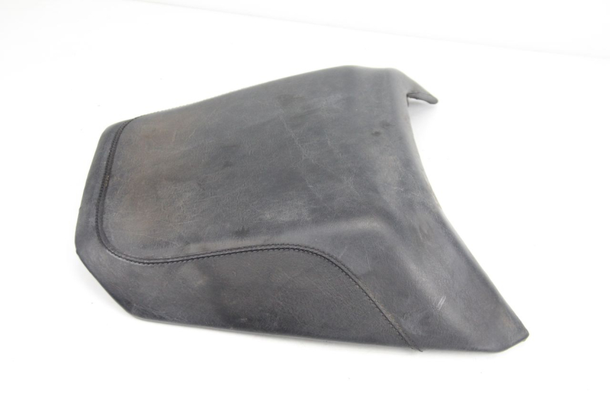 photo de REAR SEAT DAELIM S2 125 (2006 - 2007) - Surface and material condition