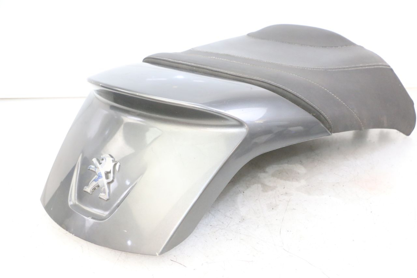 photo de REAR SEAT PEUGEOT SATELIS 125 (2013 - 2018) - Markings and original references