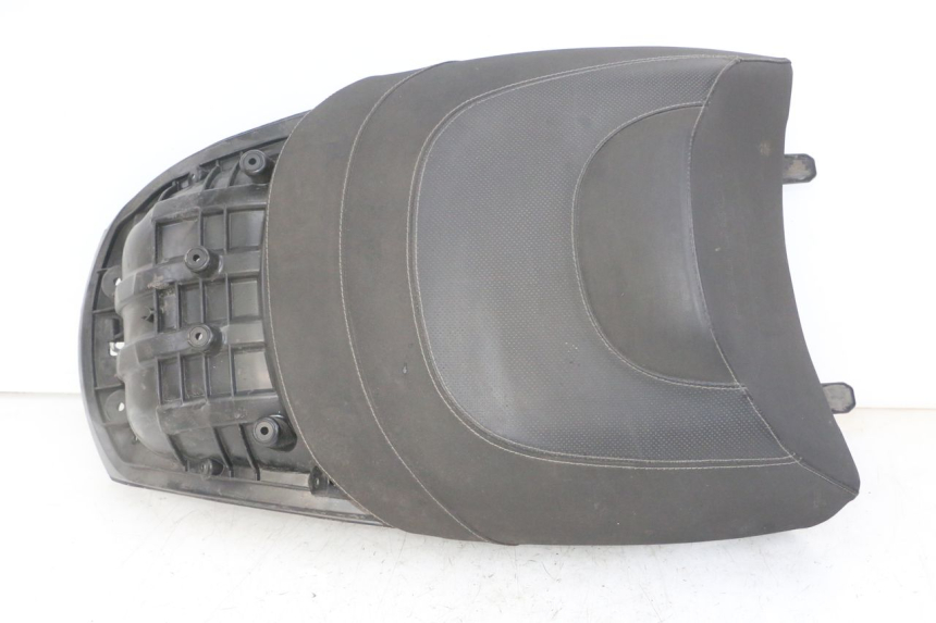 photo de REAR SEAT PEUGEOT SATELIS 125 (2013 - 2018) - Main view