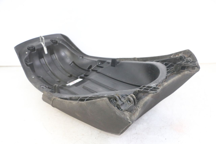 photo de REAR SEAT PEUGEOT SATELIS 125 (2013 - 2018) - Product overview