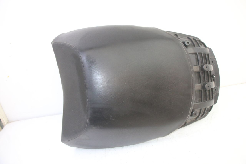 photo de REAR SEAT PEUGEOT SATELIS 250 (2006 - 2012) - Main view