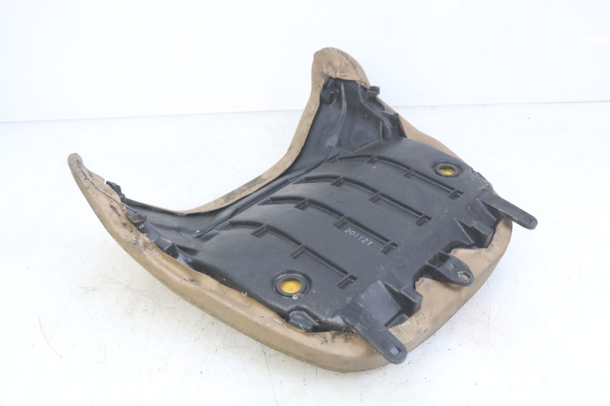 photo de REAR SEAT YAMAHA YP MAJESTY 400 (2004 - 2008) - Technical close-up