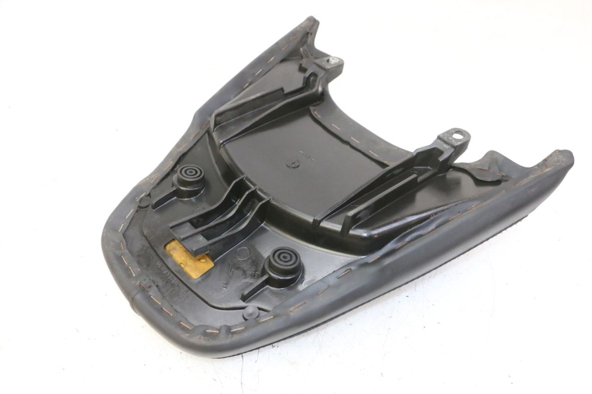 photo de REAR SEAT YAMAHA YP MAJESTY 125 (2007 - 2010) - Alternative perspective