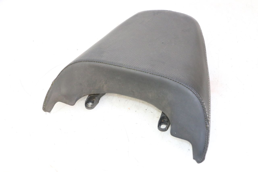 photo de REAR SEAT YAMAHA YP MAJESTY 125 (2007 - 2010) - Fixing points details