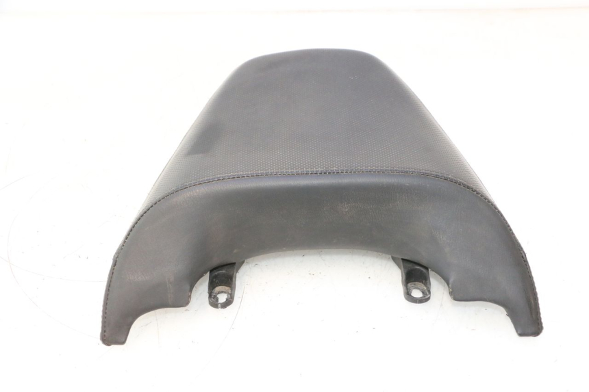 photo de REAR SEAT YAMAHA YP MAJESTY 125 (2007 - 2010) - Fixing points details