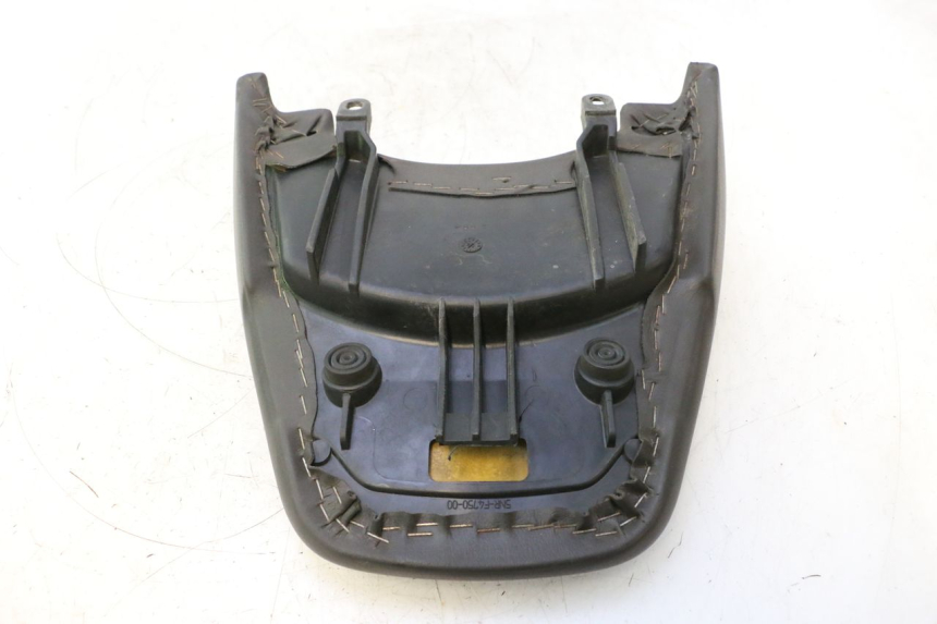 photo de REAR SEAT YAMAHA YP MAJESTY 125 (2002 - 2006) - Zoom on usage condition