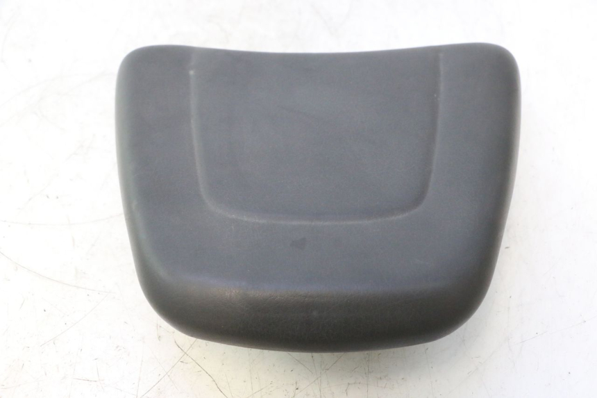 photo de REAR SEAT YAMAHA YP MAJESTY 125 (2002 - 2006) - Surface and material condition