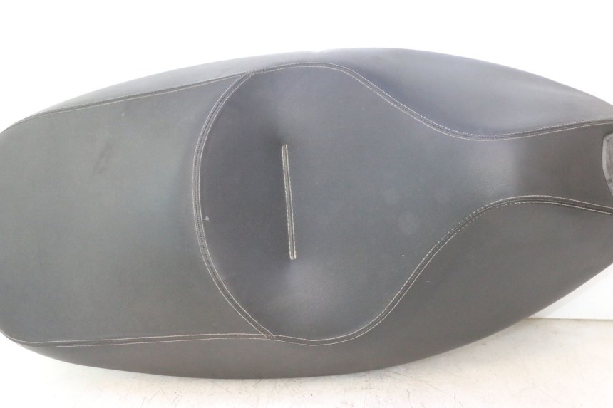 photo de SEAT APRILIA ATLANTIC S 125 (2010 - 2013) - Alternative perspective