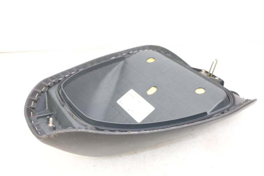 photo de FRONT SEAT DAELIM A-FOUR 2T 50 (2005 - 2012) - Technical close-up