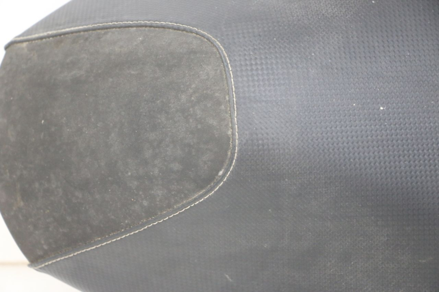 photo de FRONT SEAT YAMAHA AEROX 2T 50 (2013 - 2017) - Component zoom