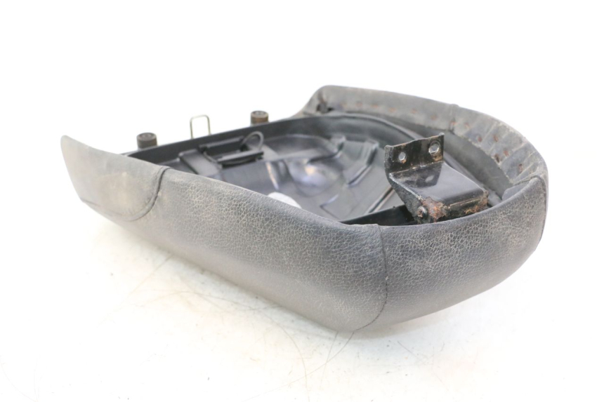 photo de FRONT SEAT KYMCO AGILITY 4T 50 (2005 - 2018) - Zoom on usage condition