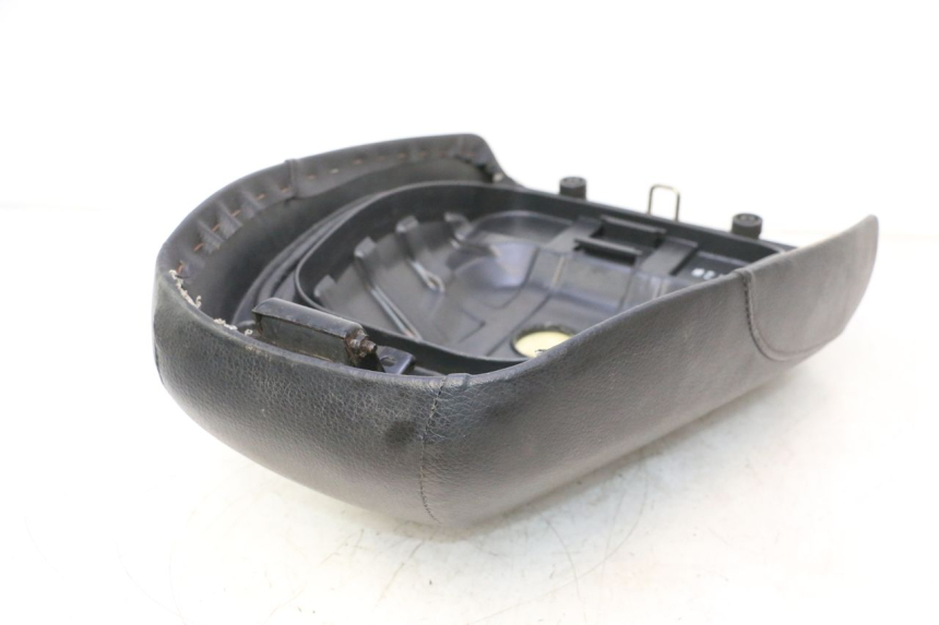 photo de FRONT SEAT KYMCO AGILITY PREMIUM 50 (2007 - 2010) - Additional view of the item
