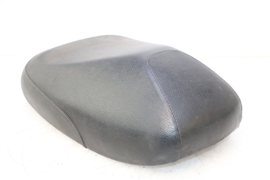 photo de FRONT SEAT KYMCO AGILITY PREMIUM 50 (2007 - 2010) - Zoom on usage condition