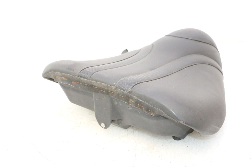 photo de FRONT SEAT BMW C1 125 (2000 - 2003) - Technical close-up