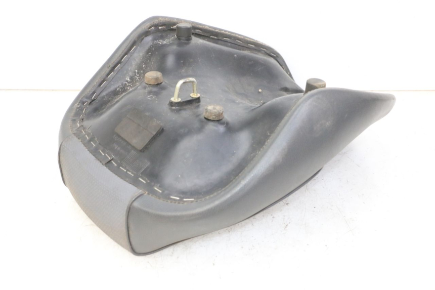 photo de FRONT SEAT APRILIA CLASSIC 125 (1995 - 2001) - Zoom on usage condition