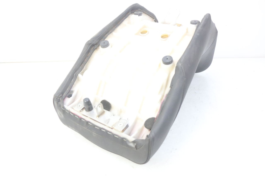 photo de FRONT SEAT YAMAHA FJR ABS 1300 (2006 - 2012) - Component detail