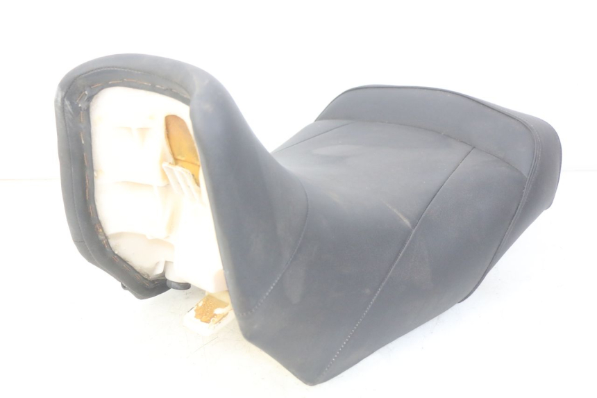 photo de FRONT SEAT YAMAHA FJR ABS 1300 (2006 - 2012) - Surface and material condition