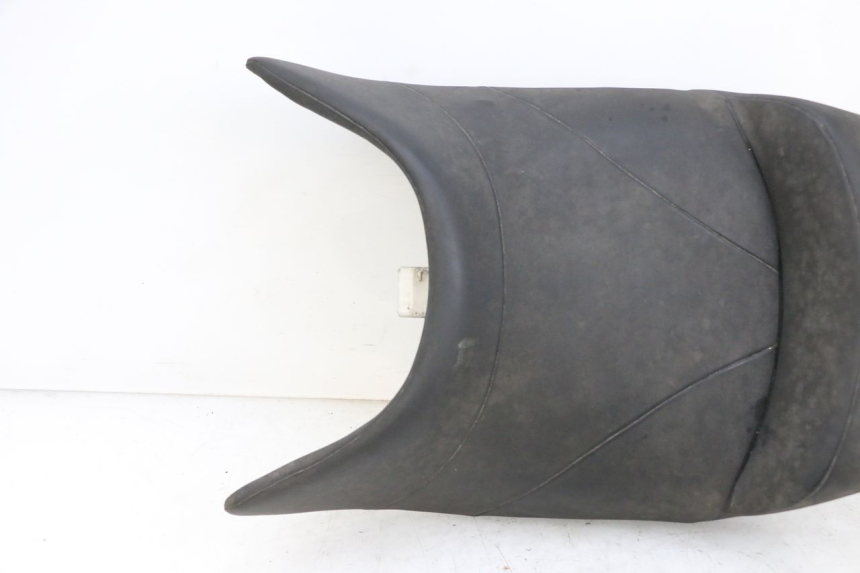 photo de FRONT SEAT YAMAHA FJR ABS 1300 (2006 - 2012) - Additional view of the item