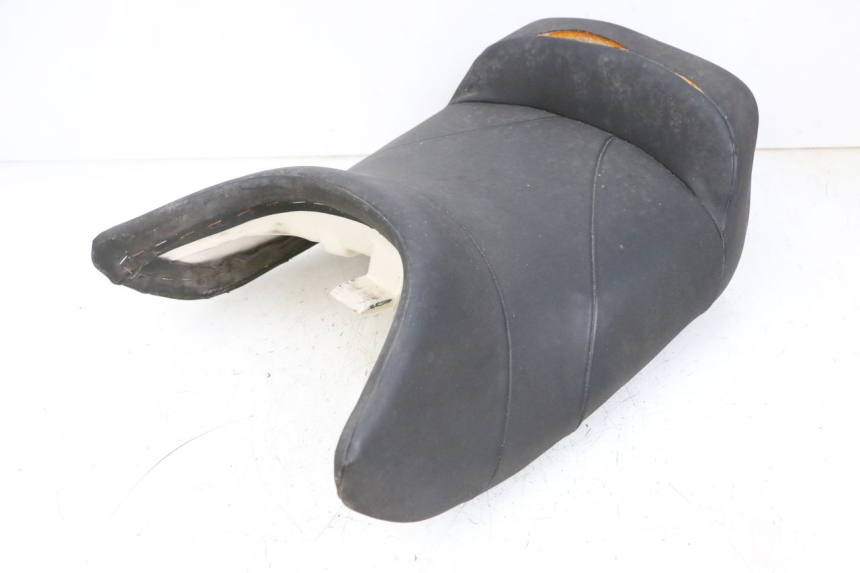 photo de FRONT SEAT YAMAHA FJR ABS 1300 (2006 - 2012) - Markings and original references