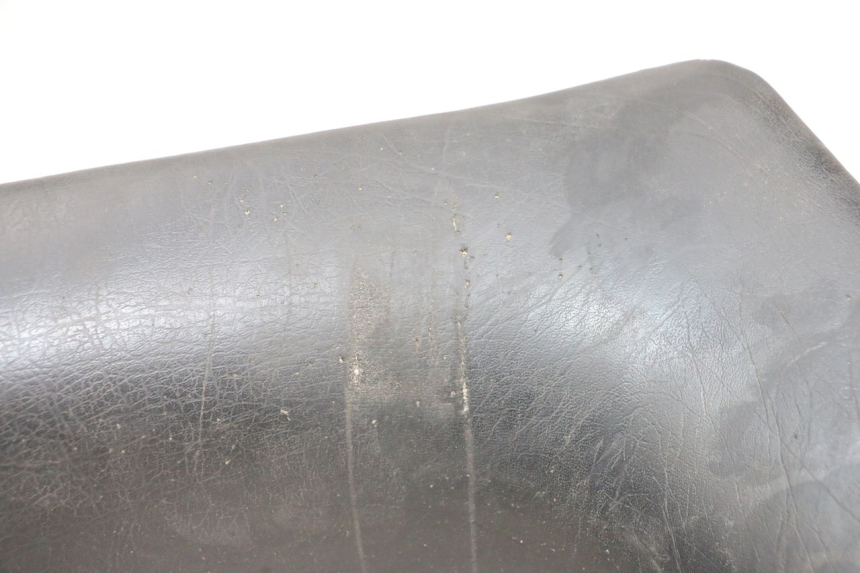 photo de FRONT SEAT KAWASAKI GPX R WARBIRD 600 (1988 - 1993) - Surface and material condition