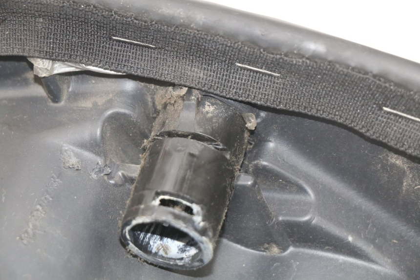 photo de FRONT SEAT PIAGGIO LIBERTY 4T 50 (2009 - 2015) - Alternative perspective