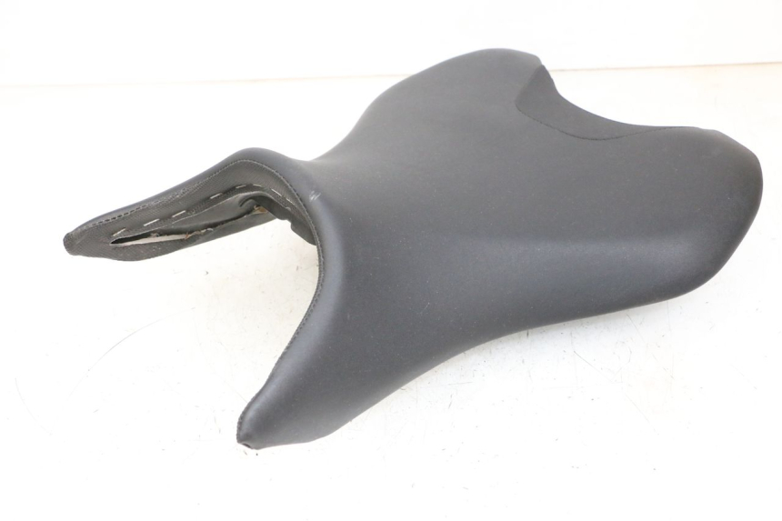 photo de FRONT SEAT YAMAHA MT-07 MT07 ABS 700 (2018 - 2020) - Surface and material condition