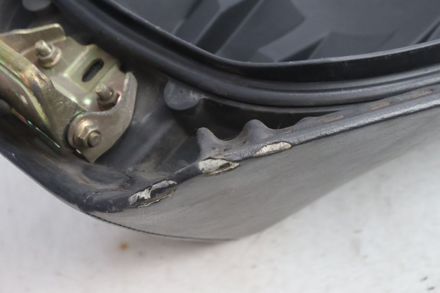 photo de FRONT SEAT DAELIM S2 125 (2006 - 2007) - Checked used part