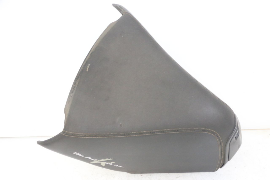 photo de FRONT SEAT PEUGEOT SATELIS COMPRESSOR K15 125 (2006 - 2009) - Main view