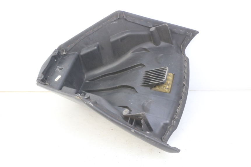 photo de FRONT SEAT PEUGEOT SATELIS 125 (2006 - 2009) - Component detail
