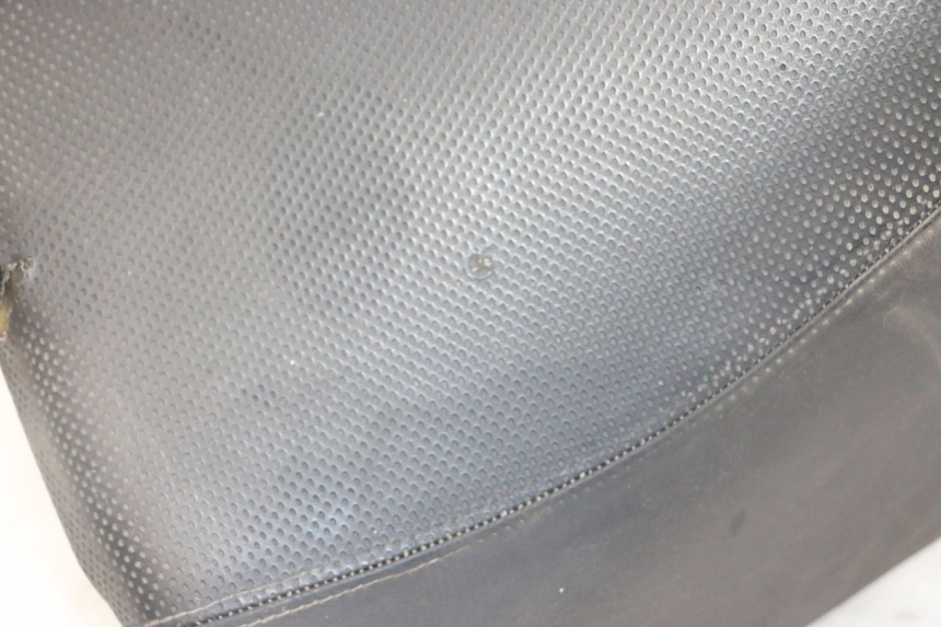 photo de FRONT SEAT PEUGEOT SATELIS 125 (2013 - 2018) - Component detail