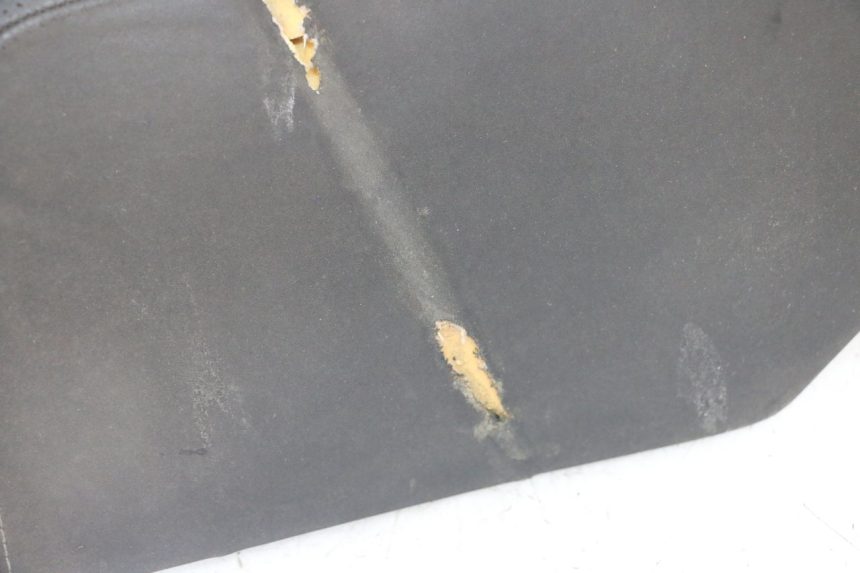 photo de FRONT SEAT PEUGEOT SATELIS 125 (2013 - 2018) - Markings and original references