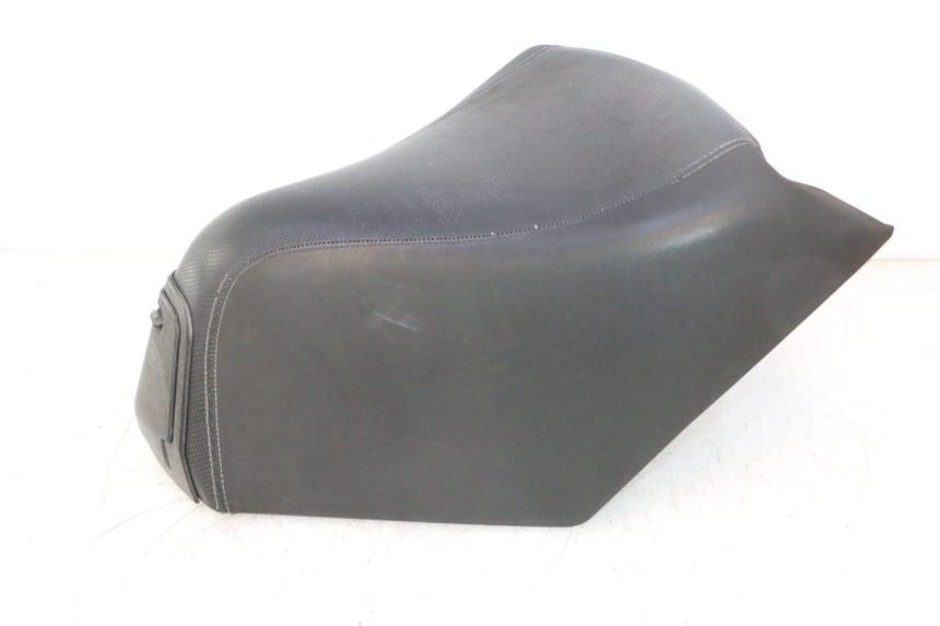 photo de FRONT SEAT PEUGEOT SATELIS 125 (2013 - 2018) - Supplementary product photo