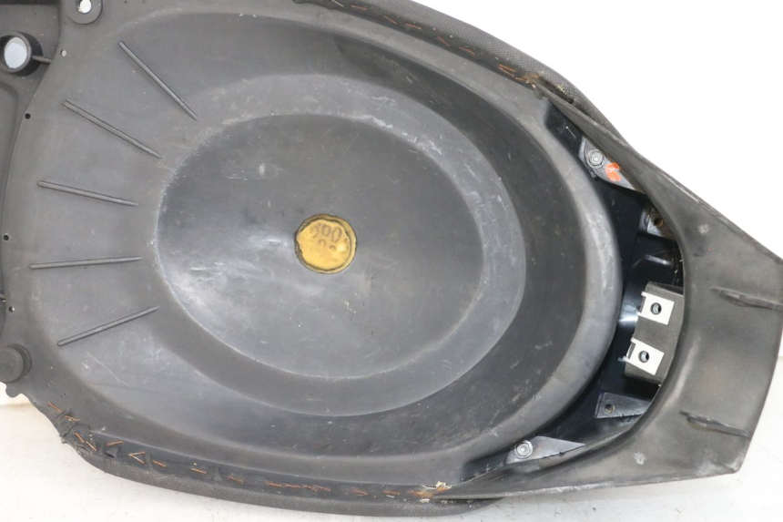 photo de FRONT SEAT APRILIA SR CARB LC 2T 50 (2004 - 2012) - Product overview