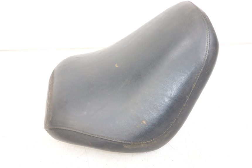 photo de FRONT SEAT DAELIM VL DAYSTAR 125 (2000 - 2011) - Surface and material condition