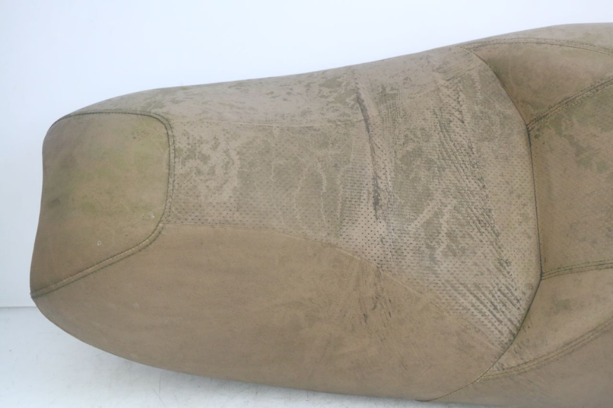 photo de FRONT SEAT YAMAHA YP MAJESTY 400 (2004 - 2008) - Spare part profile view