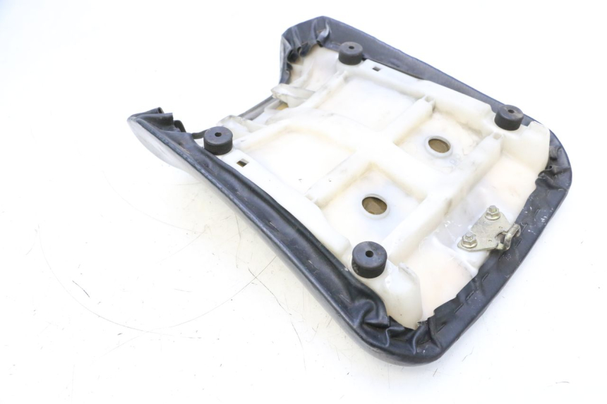 photo de FRONT SEAT YAMAHA YZF R GENESIS 750 (1993 - 1998) - Product overview