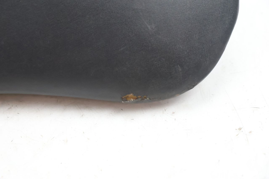 photo de FRONT SEAT KAWASAKI ZX-6R ZX6R 600 (2000 - 2002) - Surface and material condition