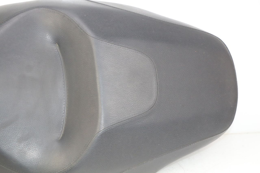 photo de SEAT PIAGGIO BEVERLY 125 (2010 - 2015) - Spare part profile view