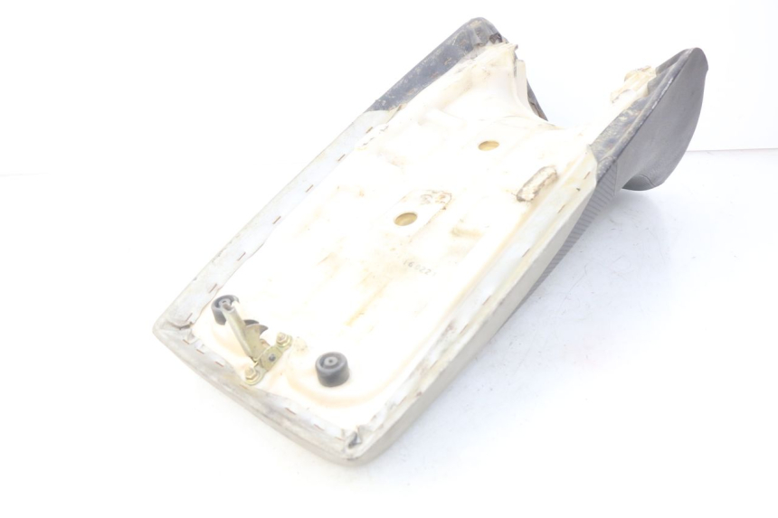 photo de SEAT YAMAHA BLASTER 200 (2003 - 2007) - Surface and material condition