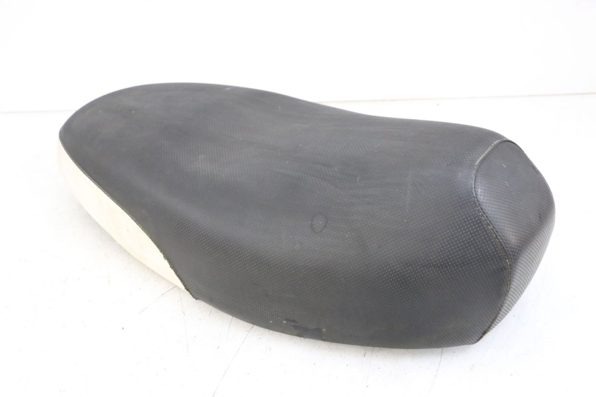 photo de SEAT MBK BOOSTER SPIRIT 50 (2004 - 2017) - Surface and material condition