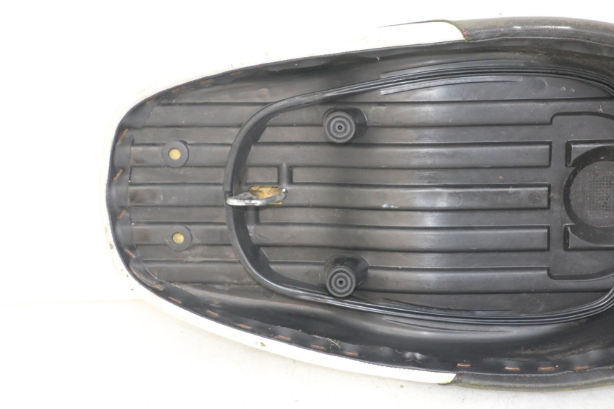 photo de SEAT MBK BOOSTER SPIRIT 50 (2004 - 2017) - Additional view of the item