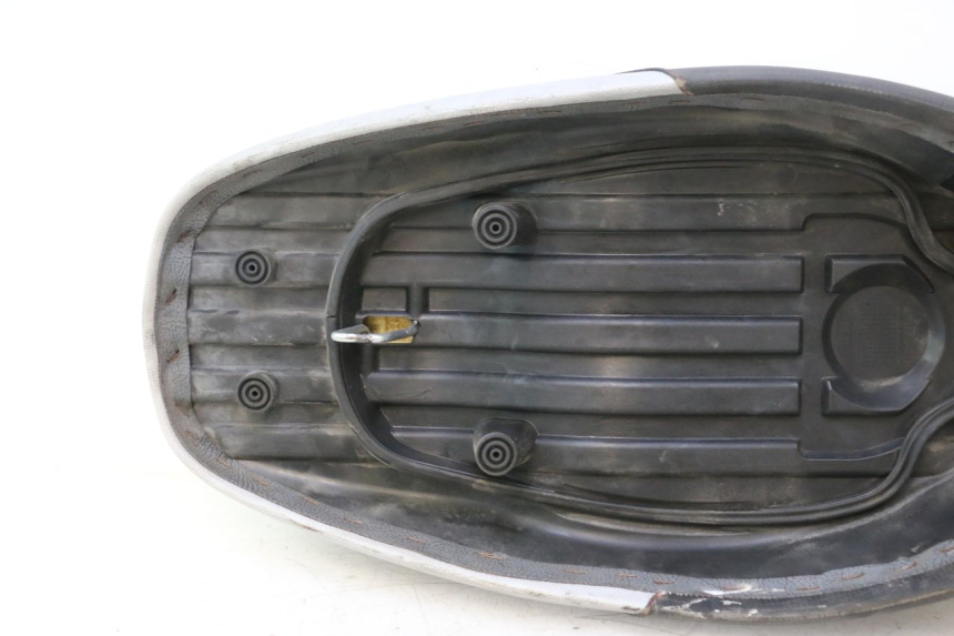 photo de SEAT MBK BOOSTER SPIRIT 50 (2004 - 2017) - Component zoom