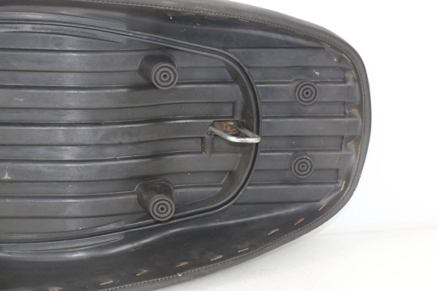 photo de SEAT MBK BOOSTER SPIRIT NAKED 50 (2004 - 2017) - Markings and original references