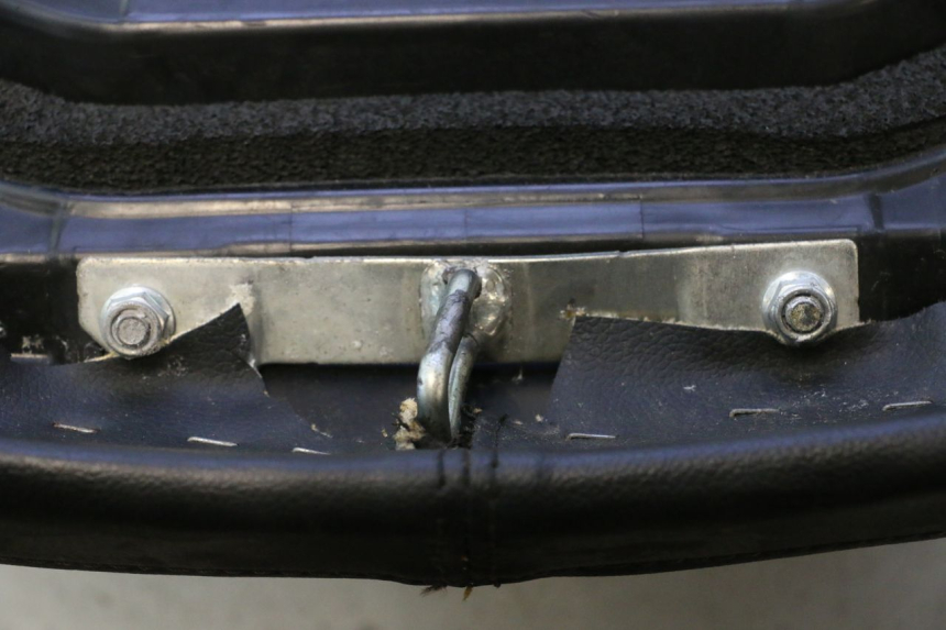 photo de SEAT SUZUKI BURGMAN EXECUTIVE ABS 650 (2006 - 2012) - Distinctive features