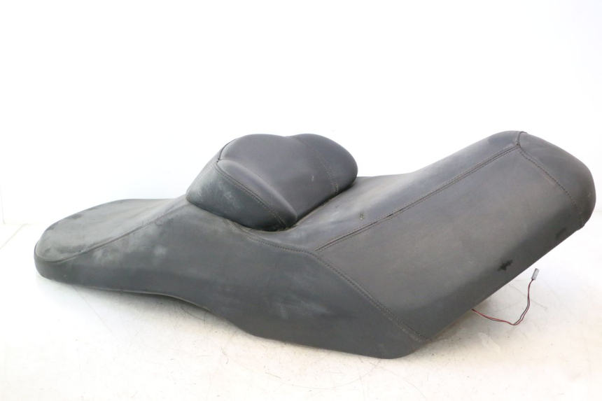 photo de SEAT SUZUKI BURGMAN EXECUTIVE ABS 650 (2006 - 2012) - Fixing points details