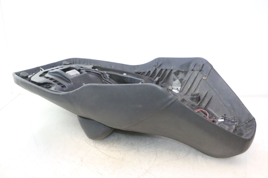 photo de SEAT SUZUKI BURGMAN EXECUTIVE ABS 650 (2006 - 2012) - Checked used part