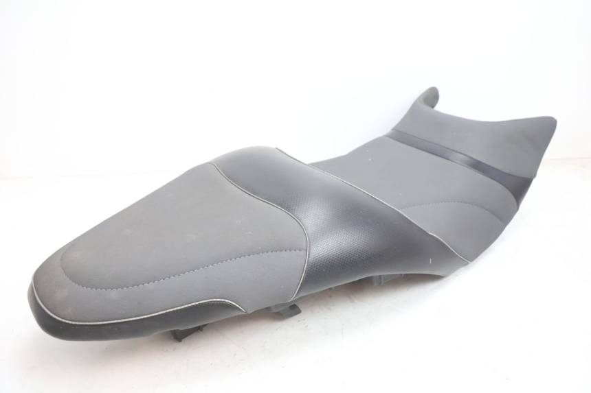 photo de SEAT HONDA CB F HORNET 600 (2005 - 2006) - Markings and original references