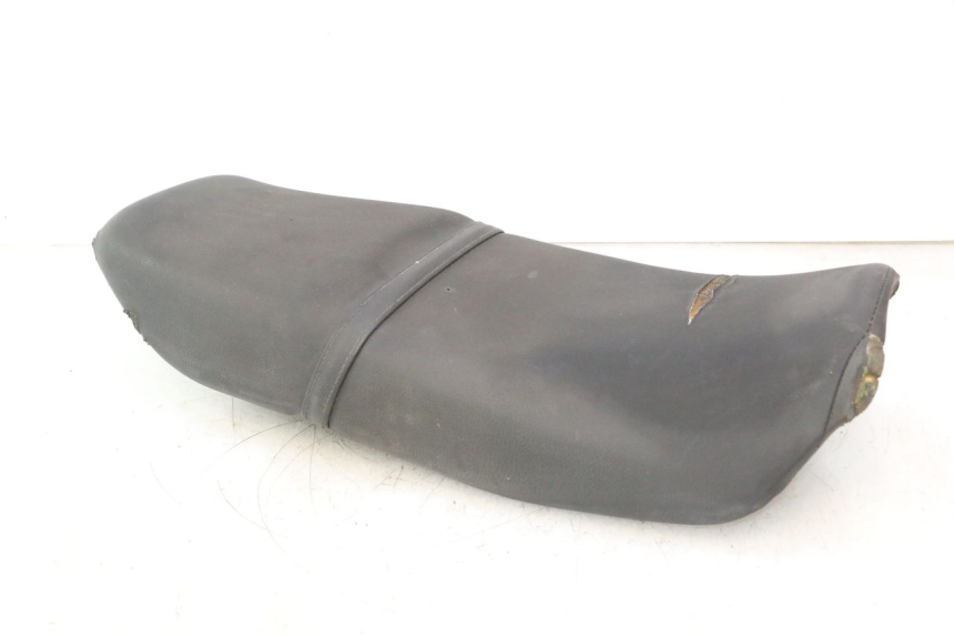 photo de SEAT HONDA CB TWO FIFTY 250 (1991 - 2002) - Detailed visual inspection