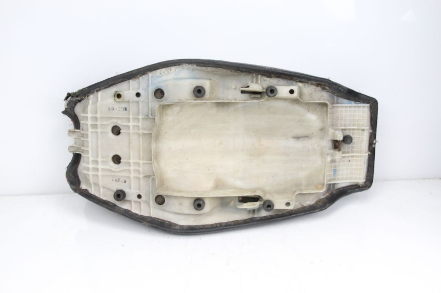 photo de SEAT HONDA CBR F SC21 1000 (1986 - 1992) - Checked used part